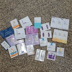 Lot of 30 skin and haircare samples